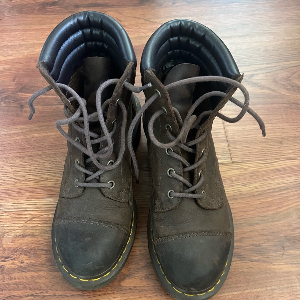 Doc Martens Brown boots
